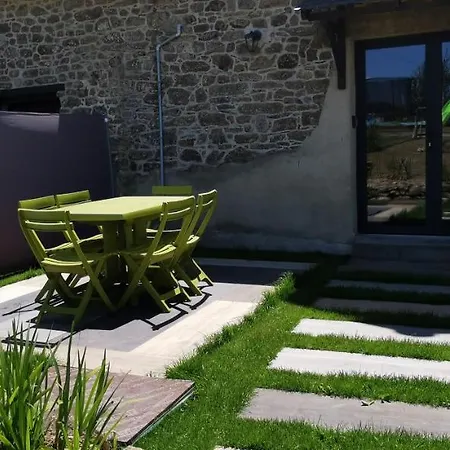 Gite Les Chataigniers Entre Terre Et Mer Holiday home *